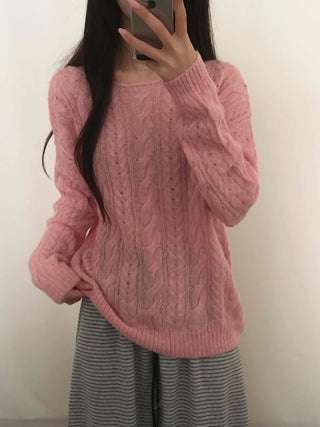 Romantic Cable Pattern Loose Fit Round Knit