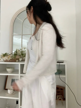 Lea Round Semi-Crop Cardigan
