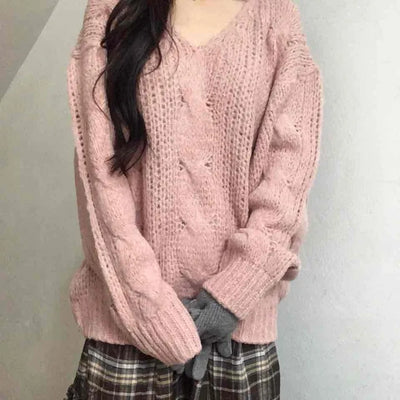Delicate Fit Puff Cable Knit V-Neck Knit