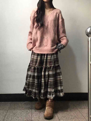Delicate Fit Puff Cable Knit V-Neck Knit
