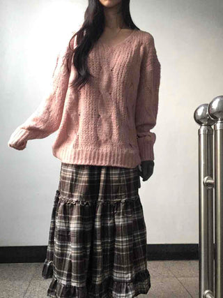 Delicate Fit Puff Cable Knit V-Neck Knit