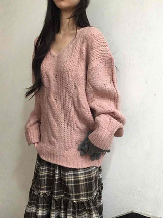 Delicate Fit Puff Cable Knit V-Neck Knit