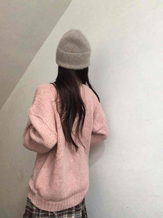 Delicate Fit Puff Cable Knit V-Neck Knit