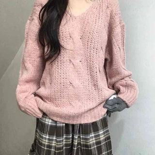 Delicate Fit Puff Cable Knit V-Neck Knit