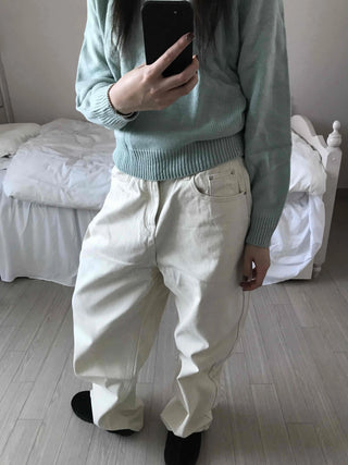 Back Buckle Point Tapered Wide Denim Pants