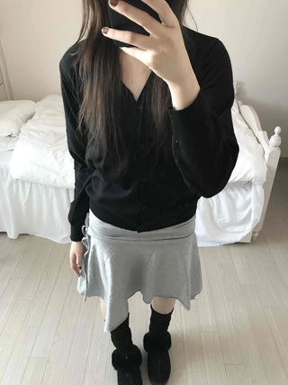 Minimal Cashmere Cozy Fit V-Neck Button Short Cardigan