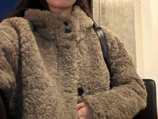 Fuzzy Fleece Big Collar Short Shearling Coat