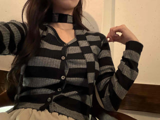 Retro Ribbed Border Button Crop Cardigan T-shirt