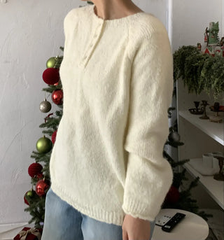 Airy Soft Henley Neck Button Loose Knit