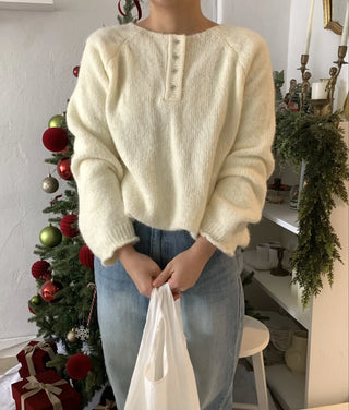 Airy Soft Henley Neck Button Loose Knit