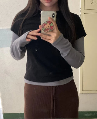 Color Block Layered Half-Neck Long-Sleeve T-Shirt