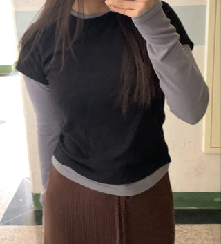 Color Block Layered Half-Neck Long-Sleeve T-Shirt