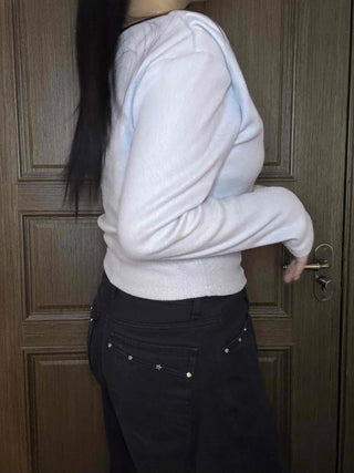 Antique Off-Shoulder Shirred Knit Long Sleeve T-shirt