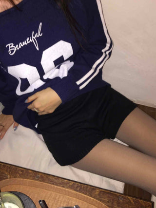 Minimal Slim Fit High-Waisted Elastic Shorts