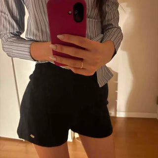 Minimal Slim Fit High-Waisted Elastic Shorts