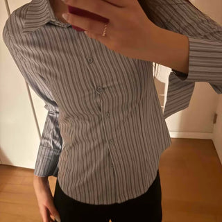Classic semi-wide striped basic shirt