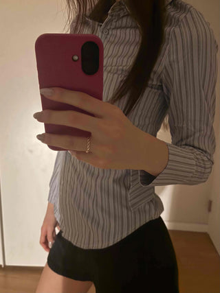 Classic semi-wide striped basic shirt