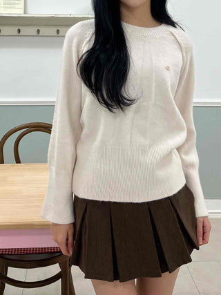 Soft Puff Shoulder Loose Fit Round Knit
