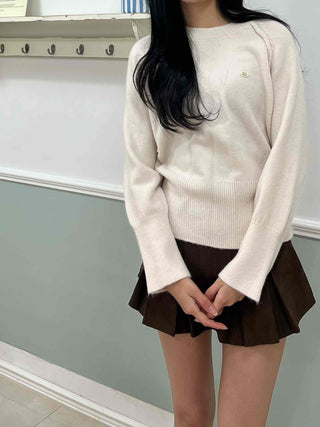 Soft Puff Shoulder Loose Fit Round Knit