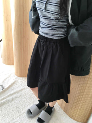 Chic Stitch Contrast A-Line Midi Skirt