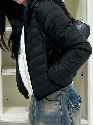 Built-in Strap Shuttle Quilted Puffer Short Padded Jacket