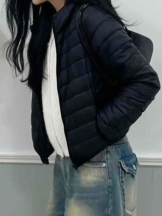 Built-in Strap Shuttle Quilted Puffer Short Padded Jacket