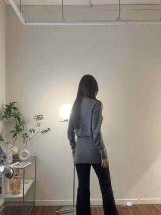 Apron Hemline Front Slit Crop Knit Cardigan
