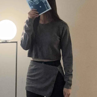 Apron Hemline Front Slit Crop Knit Cardigan