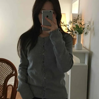Daily Button V-Neck Slim Fit Knit Cardigan