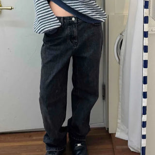 Dark-toned vintage washed loose-fit denim pants