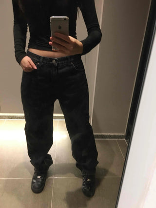 Dark-toned vintage washed loose-fit denim pants