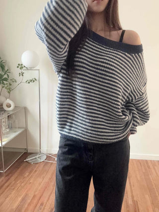 Fluffy Puff Sleeve Asymmetrical Shoulder Line Knit