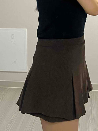 Simple Rib Banding Six Pleats Mini Skirt