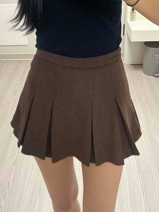 Simple Rib Banding Six Pleats Mini Skirt
