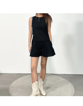 Linen Sleeveless Shorts with Back Slit Set