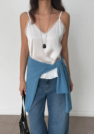 Milk Satin Silk Lingerie Lace Strappy Sleeveless Made-in-Korea Layered Sleeveless  Silky All-Season Sleeveless V-Neck Blouse