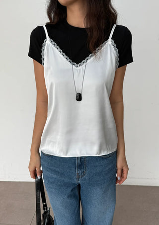 Milk Satin Silk Lingerie Lace Strappy Sleeveless Made-in-Korea Layered Sleeveless  Silky All-Season Sleeveless V-Neck Blouse