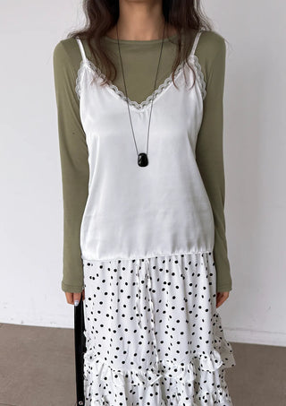 Milk Satin Silk Lingerie Lace Strappy Sleeveless Made-in-Korea Layered Sleeveless  Silky All-Season Sleeveless V-Neck Blouse