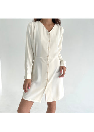 Delicate fit wedding guest dress