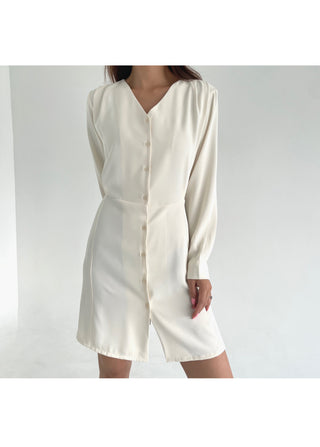 Delicate fit wedding guest dress