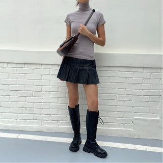 Domestic Transitional Short Sleeve Turtleneck