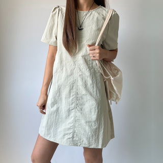 Daily Rainy Season Short Sleeve Crispy Anorak Midi Dress