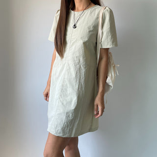Daily Rainy Season Short Sleeve Crispy Anorak Midi Dress