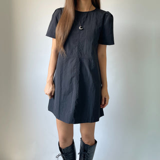 Daily Rainy Season Short Sleeve Crispy Anorak Midi Dress