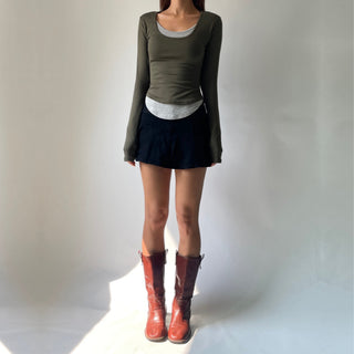 Contrast U-neck Layered Long Sleeve Tee