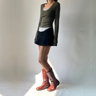 Contrast U-neck Layered Long Sleeve Tee