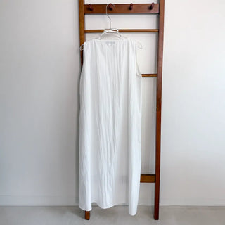 Sleeveless Crinkly Summer Long Dress for Wedding Guests