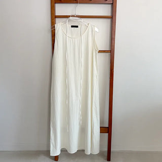 Sleeveless Crinkly Summer Long Dress for Wedding Guests