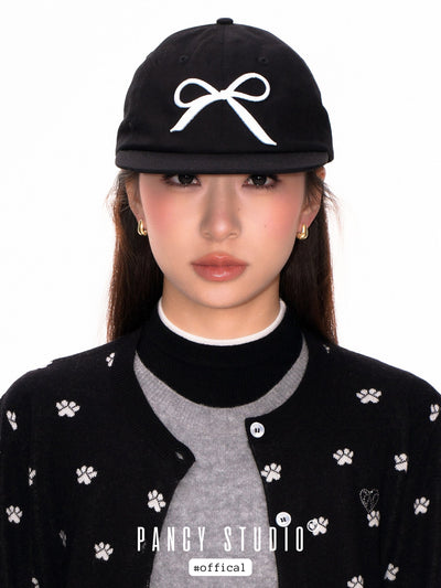 Korean Embroidered bow flat brim cap