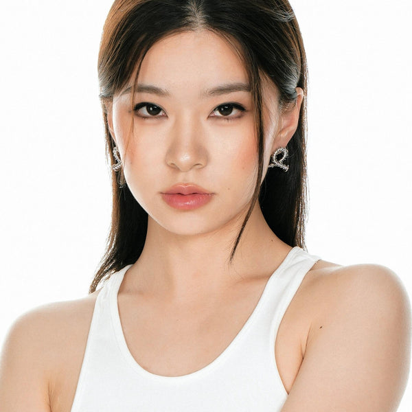 Silver needle high-end earrings